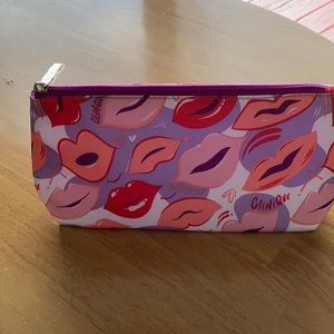 NWOT Clinique cosmetic bag